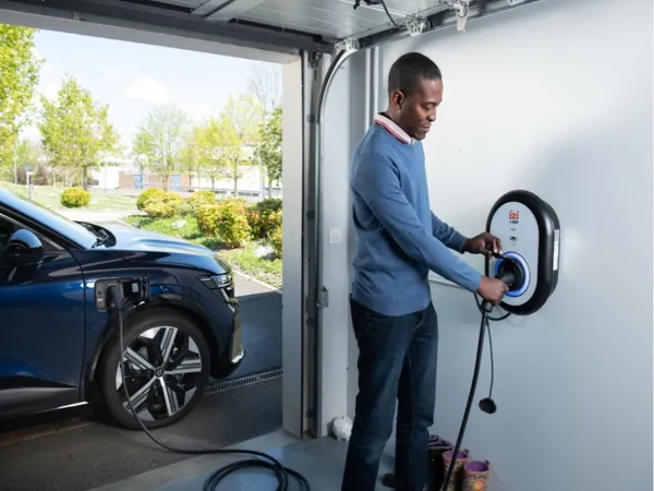 Véhicules hybrides et électriques